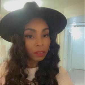 Meet your Posher, Taneshia